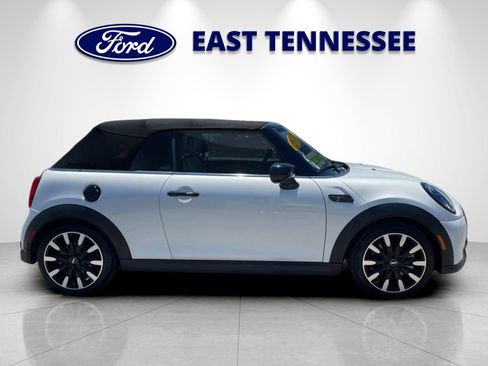 Used 2023 MINI Cooper S FWD image 2