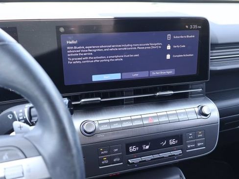 Used 2024 Hyundai Kona Limited FWD image 13