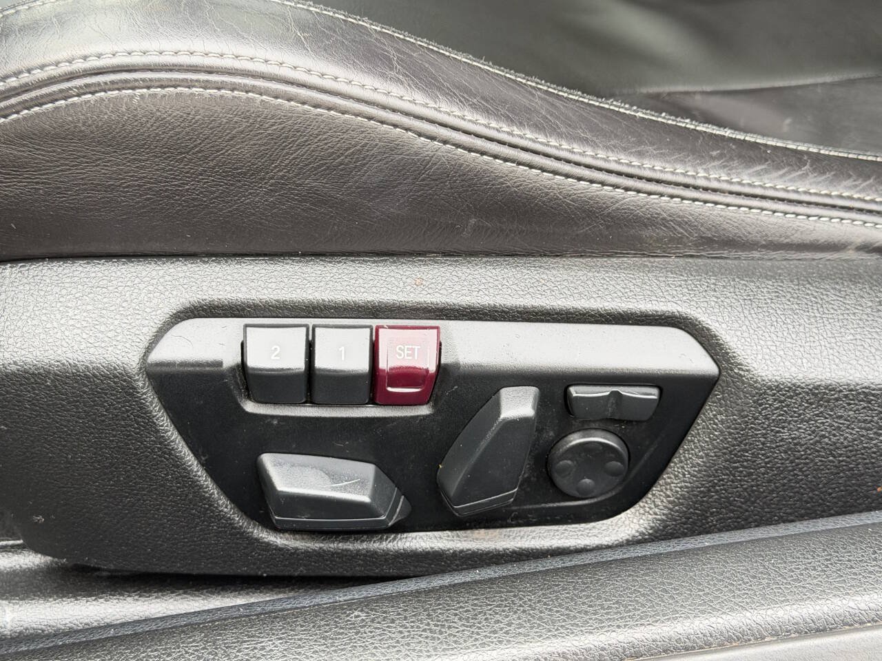 Used 2015 BMW M4 Coupe RWD image 5