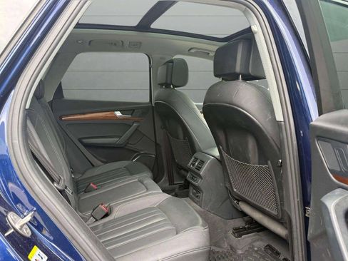 Used 2023 Audi Q5 2.0T Premium w/ Convenience Package AWD/4WD image 16