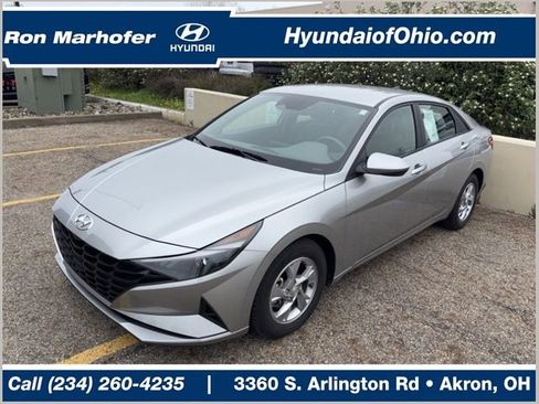 Used 2023 Hyundai Elantra SE image 1