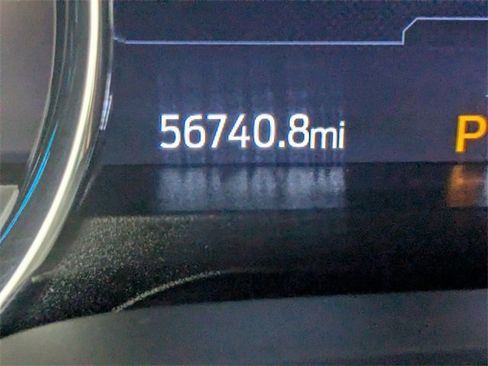 Used 2022 Ford F350 Platinum w/ FX4 Off-Road Package image 20