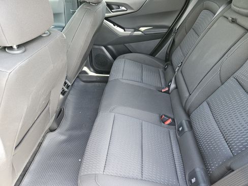 New 2026 Chevrolet Equinox LT FWD image 24