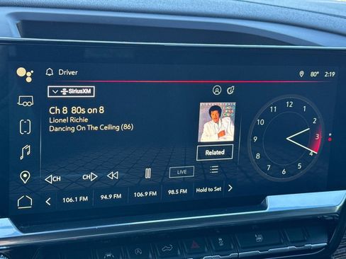 Used 2025 GMC Sierra 1500 Elevation image 24