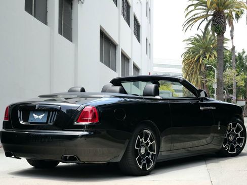 Used 2019 Rolls-Royce Dawn image 8
