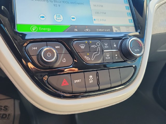 Used 2017 Chevrolet Bolt LT FWD image 18
