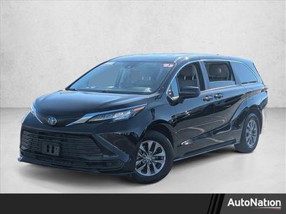 Used 2023 Toyota Sienna LE