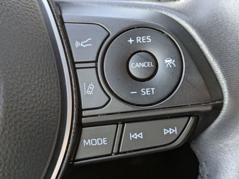 Used 2024 Toyota RAV4 Adventure image 14