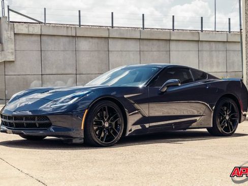 Used 2014 Chevrolet Corvette Stingray Coupe w/ 2LT Preferred Equipment Group RWD image 40