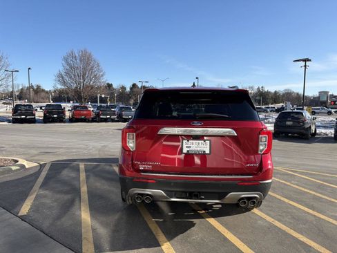 Used 2023 Ford Explorer Platinum w/ Technology Package image 5