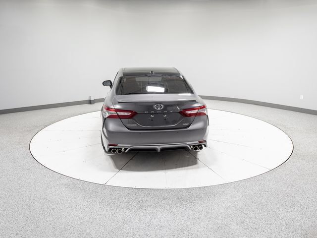 Used 2018 Toyota Camry XSE FWD image 29
