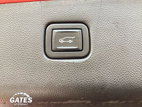 Used 2022 Chevrolet Blazer LT FWD image 14