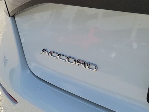 Used 2025 Honda Accord SE image 10