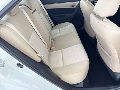 Used 2016 Toyota Corolla LE FWD image 26