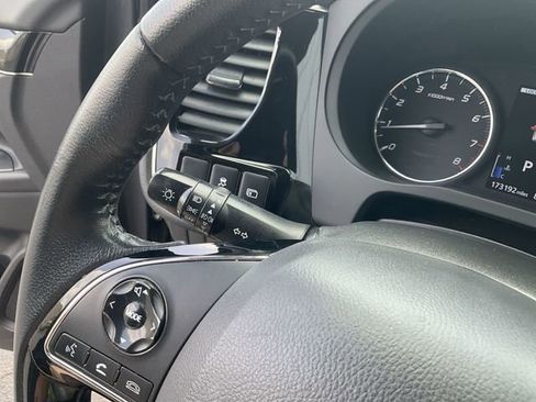 Used 2019 Mitsubishi Outlander ES AWD/4WD image 20