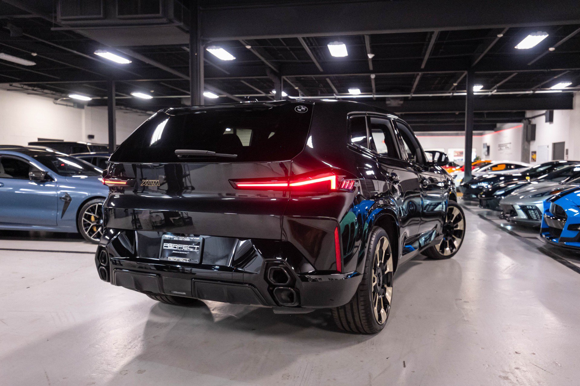 Used 2023 BMW XM w/ M Driver's Package AWD/4WD image 62