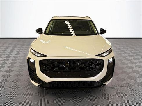 Used 2026 Audi Q3 quattro 2.0T AWD/4WD image 2