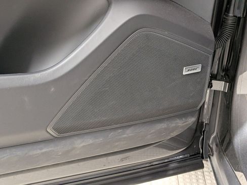 Certified 2025 Porsche Cayenne E-Hybrid AWD/4WD image 14