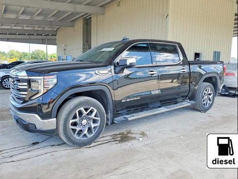 Used 2022 GMC Sierra 1500 SLT w/ SLT Premium Plus Package AWD/4WD image 1