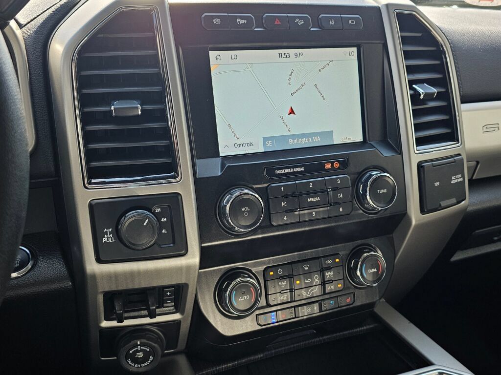 Used 2020 Ford F250 Lariat w/ Lariat Ultimate Package AWD/4WD image 23