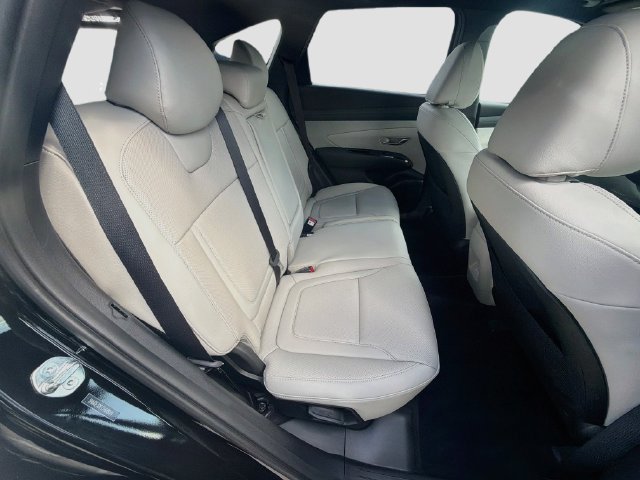 Certified 2026 Hyundai Tucson Limited FWD image 30