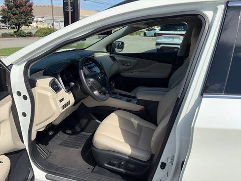 Used 2020 Nissan Murano SV w/ Premium Package AWD/4WD image 7