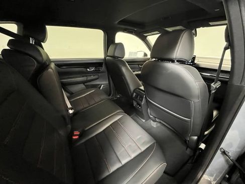 Used 2025 Honda CR-V Sport Touring image 12