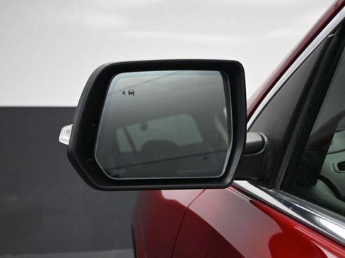 Used 2022 GMC Acadia Denali w/ Denali Ultimate Package image 23