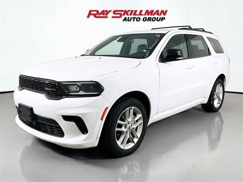 Used 2024 Dodge Durango GT image 3
