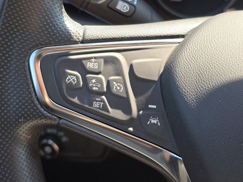 Used 2021 Chevrolet Equinox LT FWD image 10