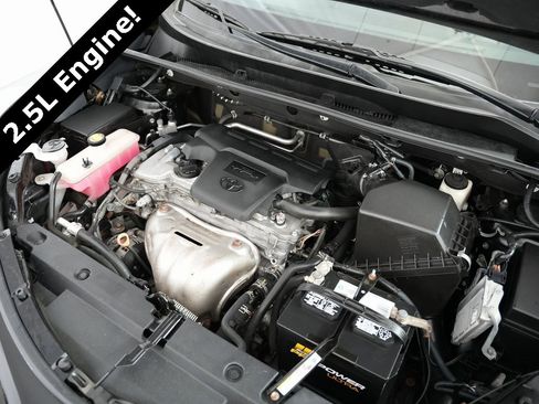 Used 2017 Toyota RAV4 XLE image 60