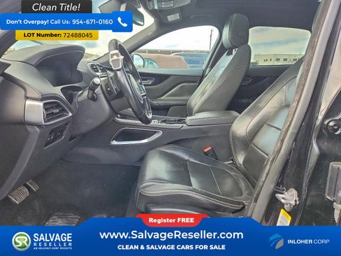 Used 2017 Jaguar F-PACE R-Sport image 9