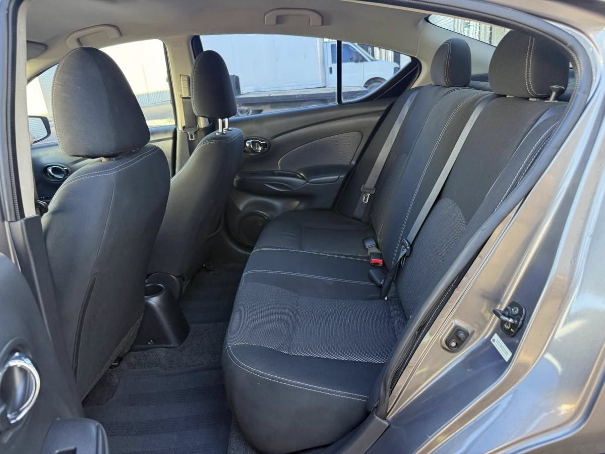 Used 2016 Nissan Versa SV FWD image 39