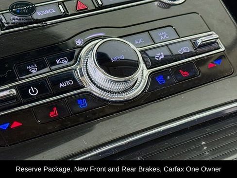 Used 2023 Lincoln Nautilus Reserve image 20