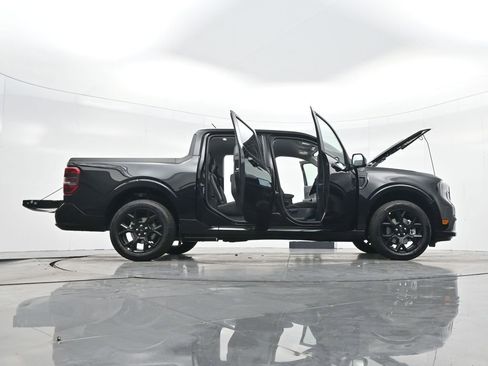 New 2026 Ford Maverick Lobo AWD/4WD image 46