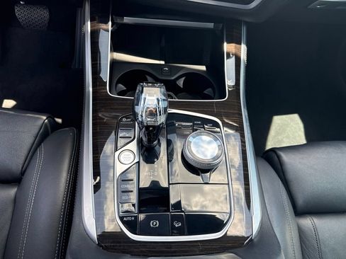 Used 2019 BMW X5 xDrive40i w/ Premium Package 2 AWD/4WD image 18