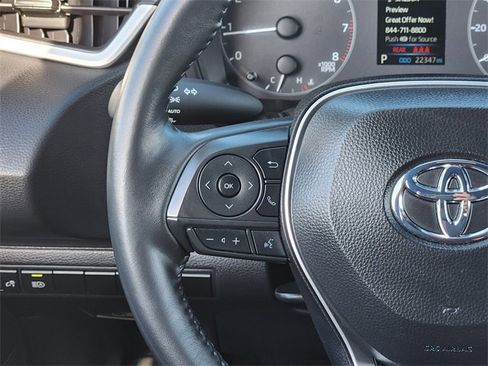 Used 2025 Toyota Corolla SE image 26