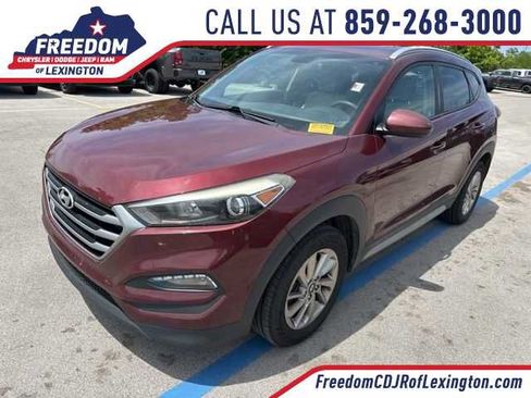 Used 2017 Hyundai Tucson SE FWD image 1