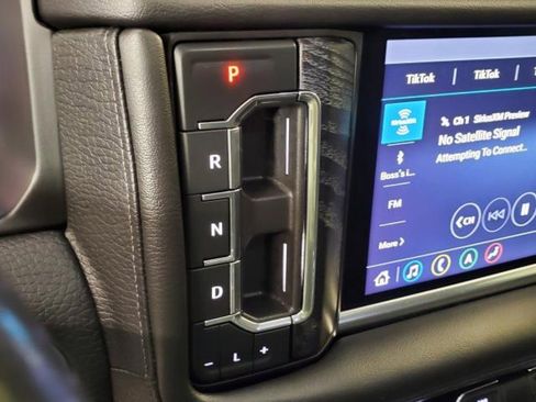 Used 2021 GMC Yukon Denali w/ Denali Premium Package image 31