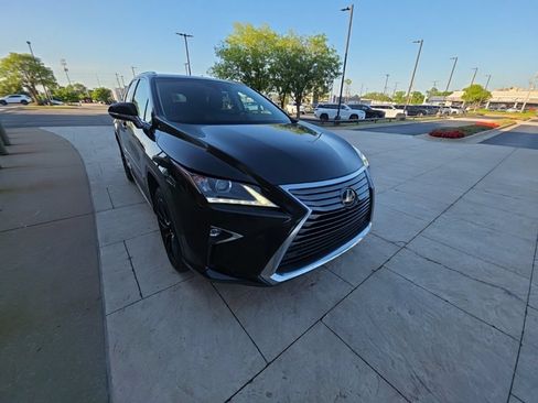 Used 2019 Lexus RX 350L AWD image 3