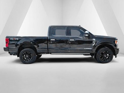 Used 2019 Ford F250 Platinum w/ Platinum Ultimate Package AWD/4WD image 9