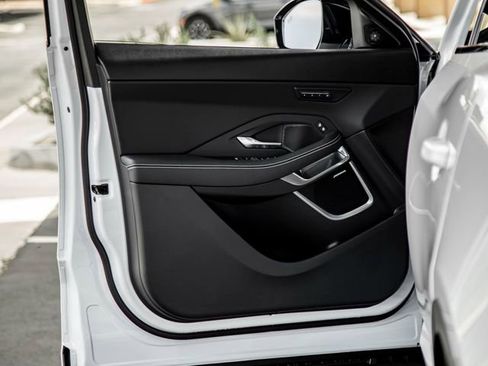 New 2024 Jaguar E-PACE R-Dynamic SE image 12