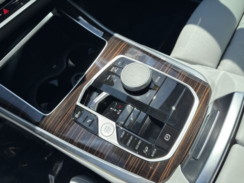 New 2026 BMW X5 xDrive40i w/ M Sport Package image 20