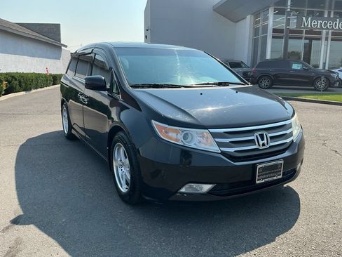 Used 2011 Honda Odyssey Touring image 6