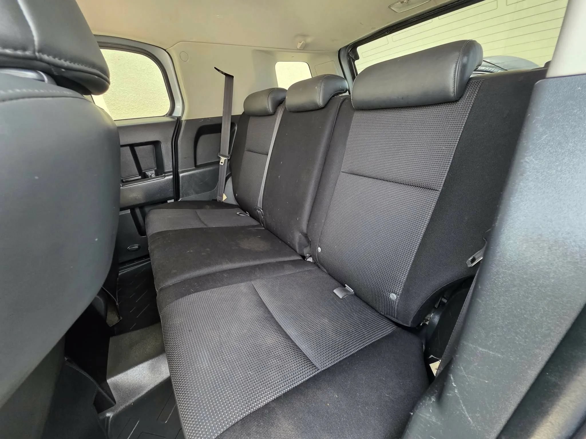 Used 2007 Toyota FJ Cruiser 2WD w/ Convenience Pkg image 10