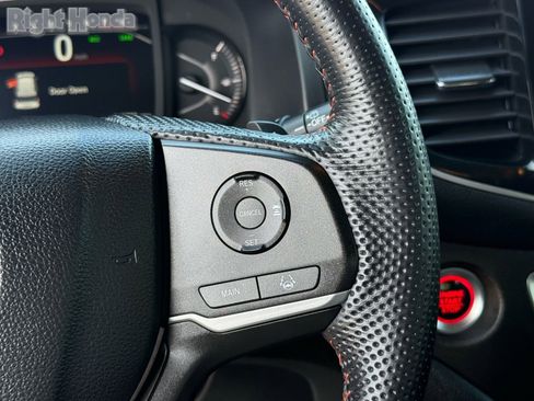 Used 2023 Honda Passport TrailSport image 18