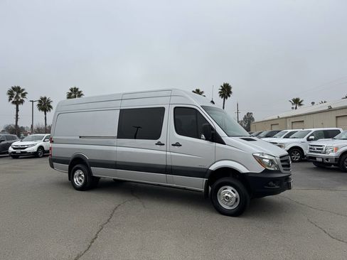 Used 2016 Mercedes-Benz Sprinter 3500 image 14