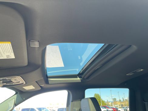 New 2026 GMC Sierra 2500 AT4 w/ Technology Package image 13