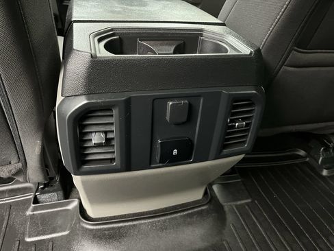 Used 2018 Ford F150 XL w/ Equipment Group 101A Mid AWD/4WD image 11