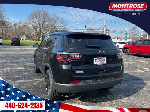 New 2026 Jeep Compass Latitude image 3